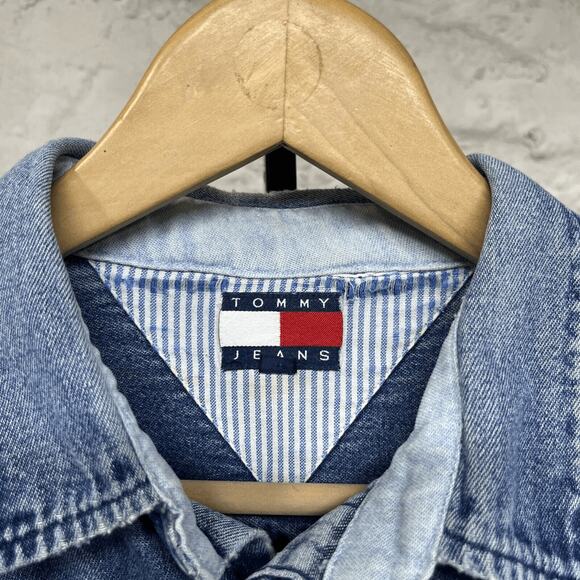 Tommy Hilfiger Blue Denim Long Sleeve Shirt Jean Distressed Faded Vintage 90s - Picture 4 of 14